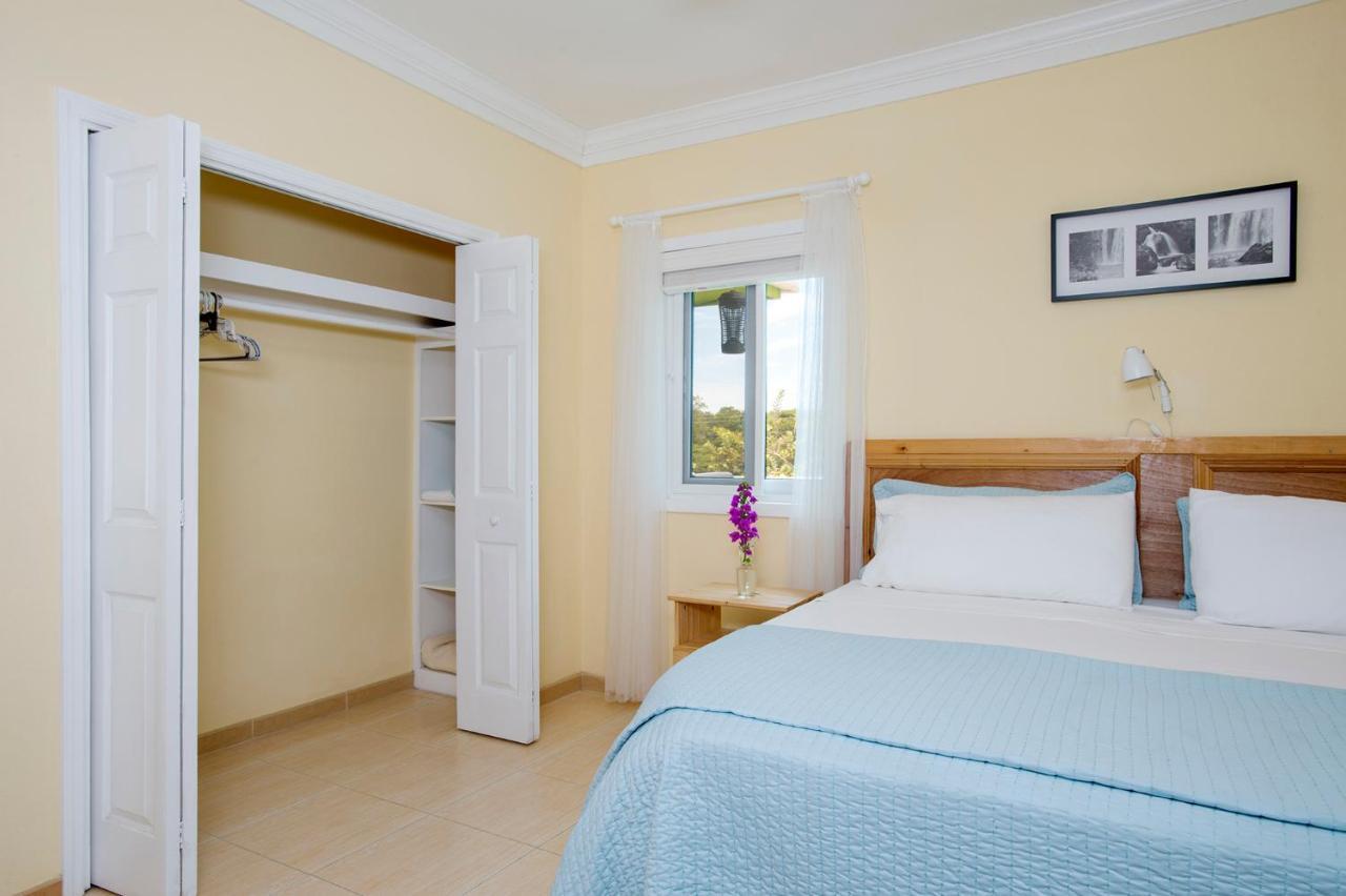 Sir Charles Guest House Palmetto Point 외부 사진
